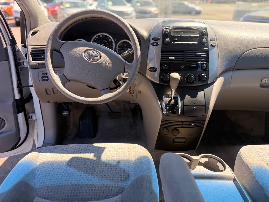 2006 Toyota Sienna Image 9