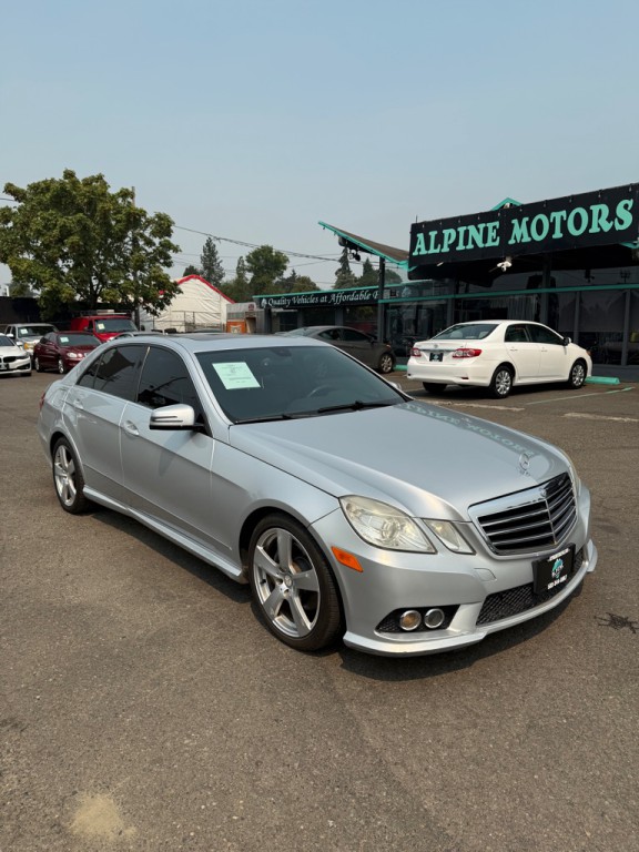 2010 Mercedes-Benz E-Class Image 8