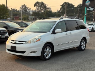 Image for 2006 Toyota Sienna XLE ID: 7580558