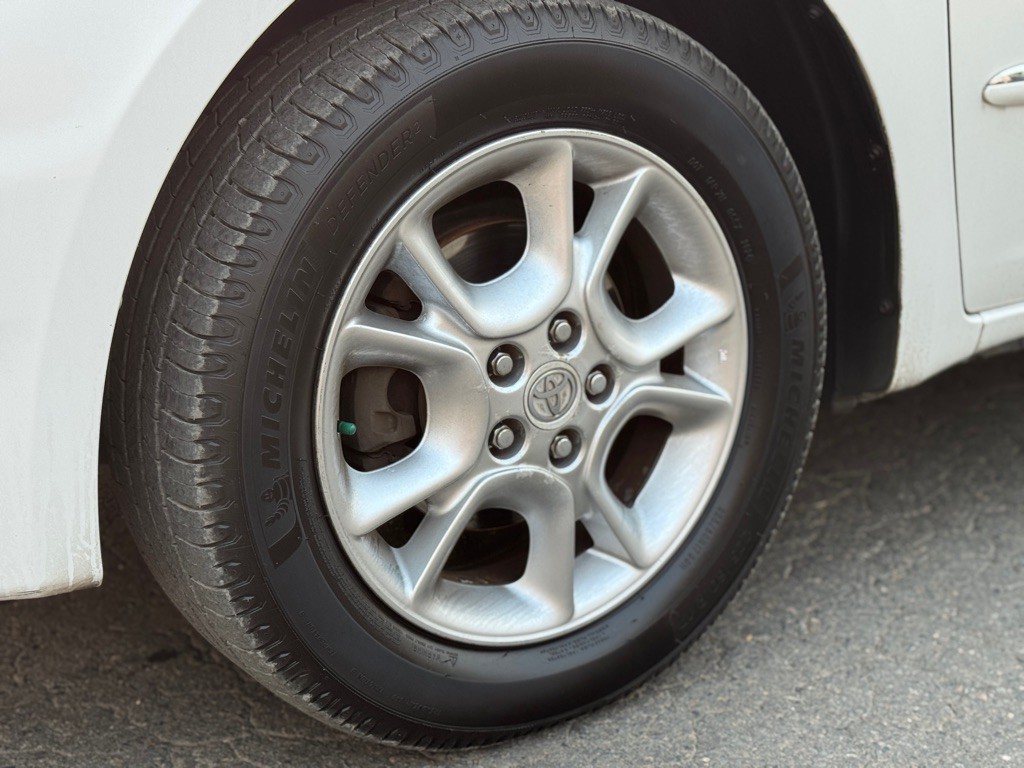 2006 Toyota Sienna Image 7