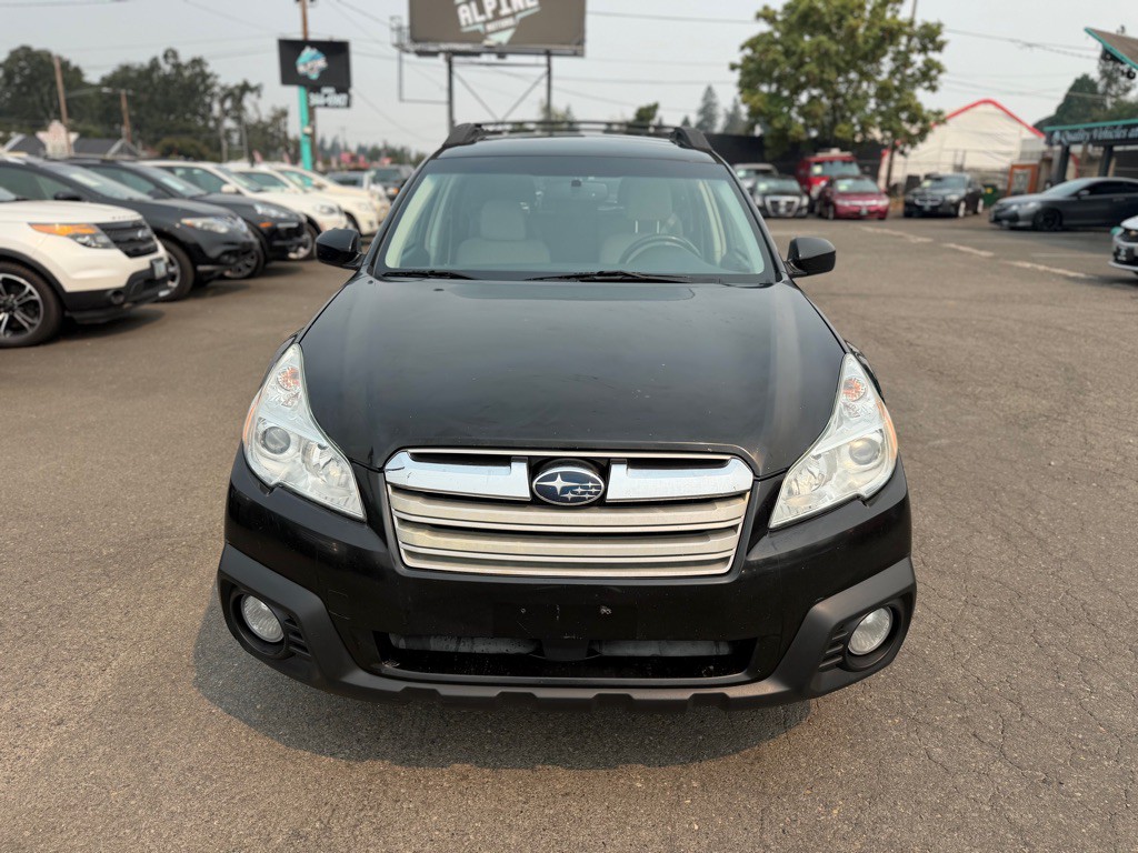 2014 Subaru Outback Image 2