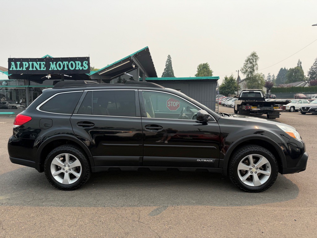 2014 Subaru Outback Image 4