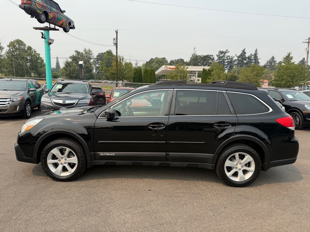 2014 Subaru Outback Image 7