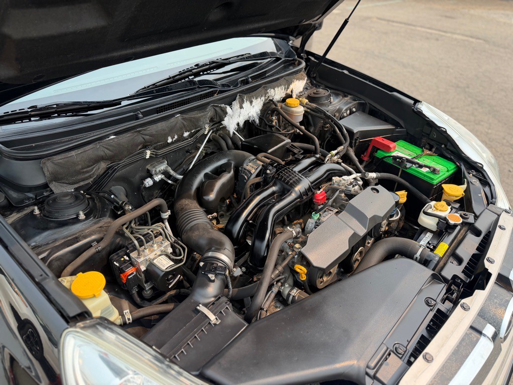 2014 Subaru Outback Image 16