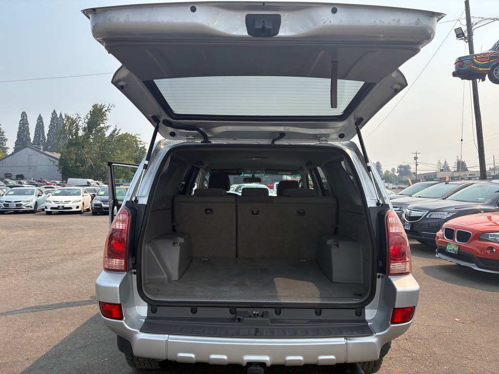2004 Toyota 4Runner Image 10
