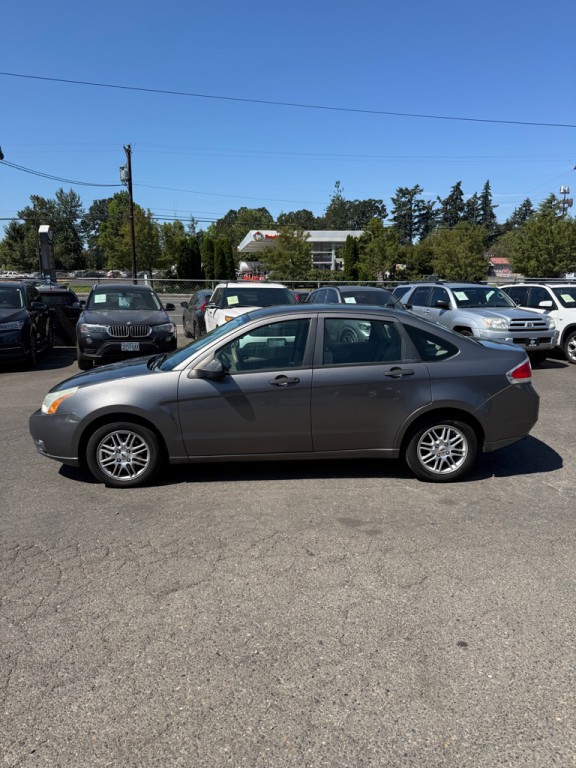2009 Ford Focus Image 2