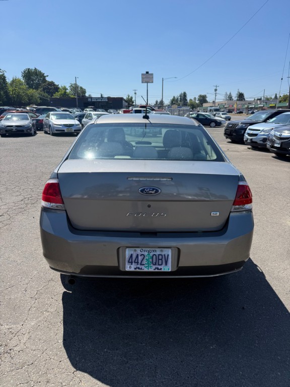 2009 Ford Focus Image 4