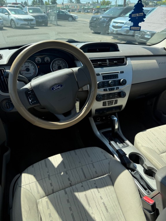 2009 Ford Focus Image 9