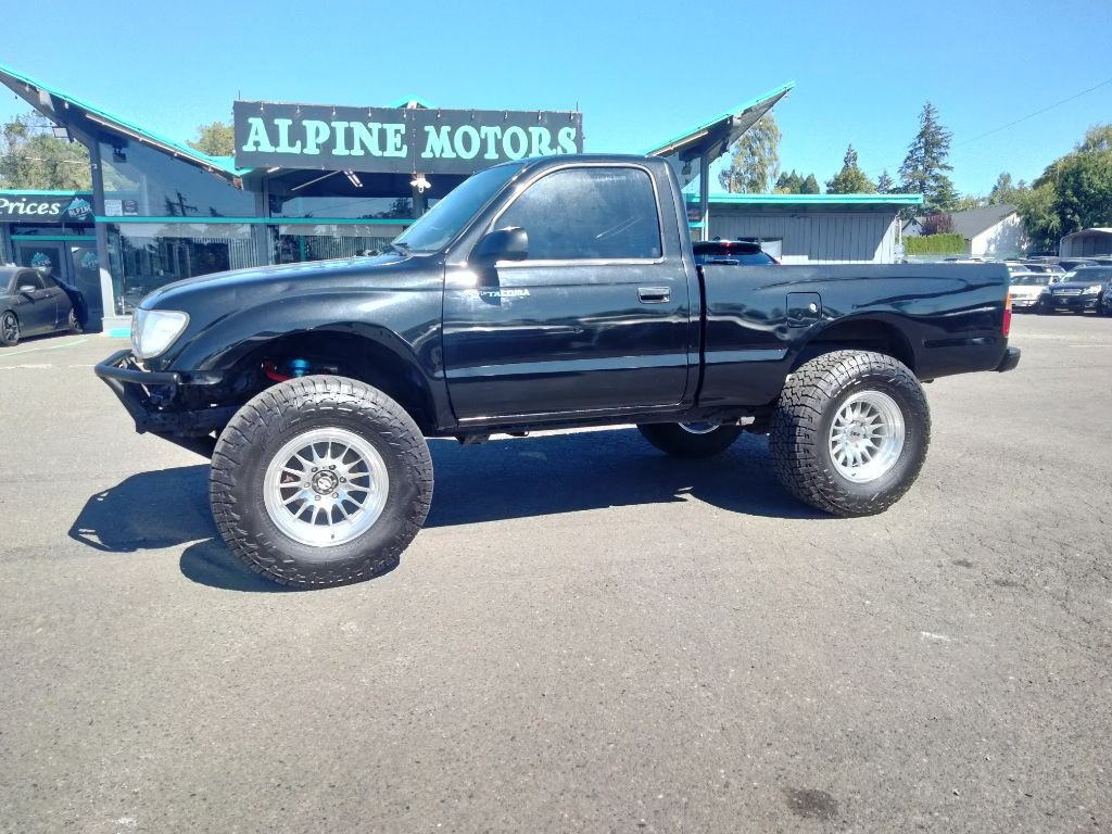 2000 Toyota Tacoma Image 1
