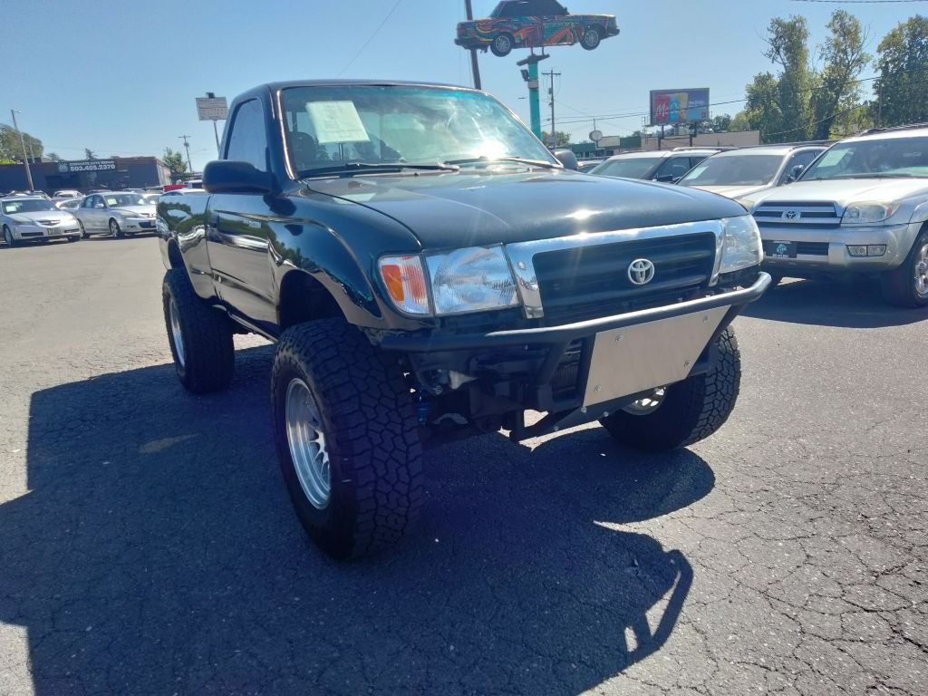 2000 Toyota Tacoma Image 4