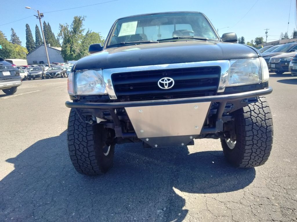 2000 Toyota Tacoma Image 5