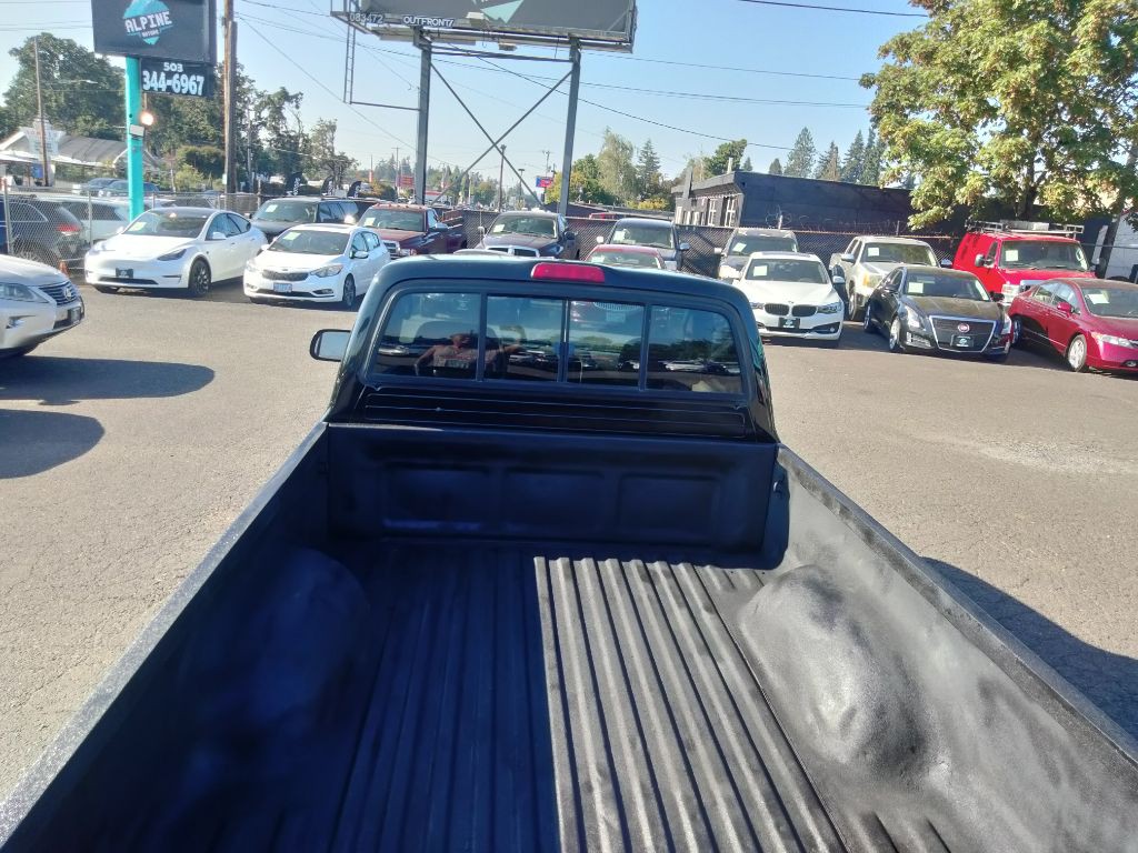 2000 Toyota Tacoma Image 13