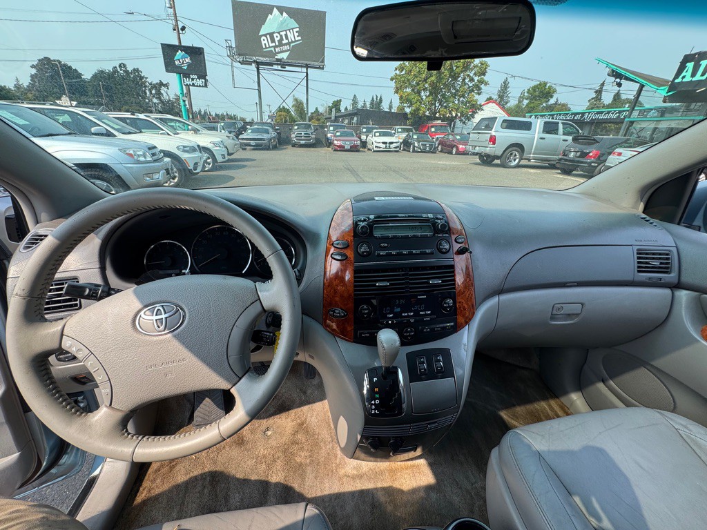 2006 Toyota Sienna Image 9