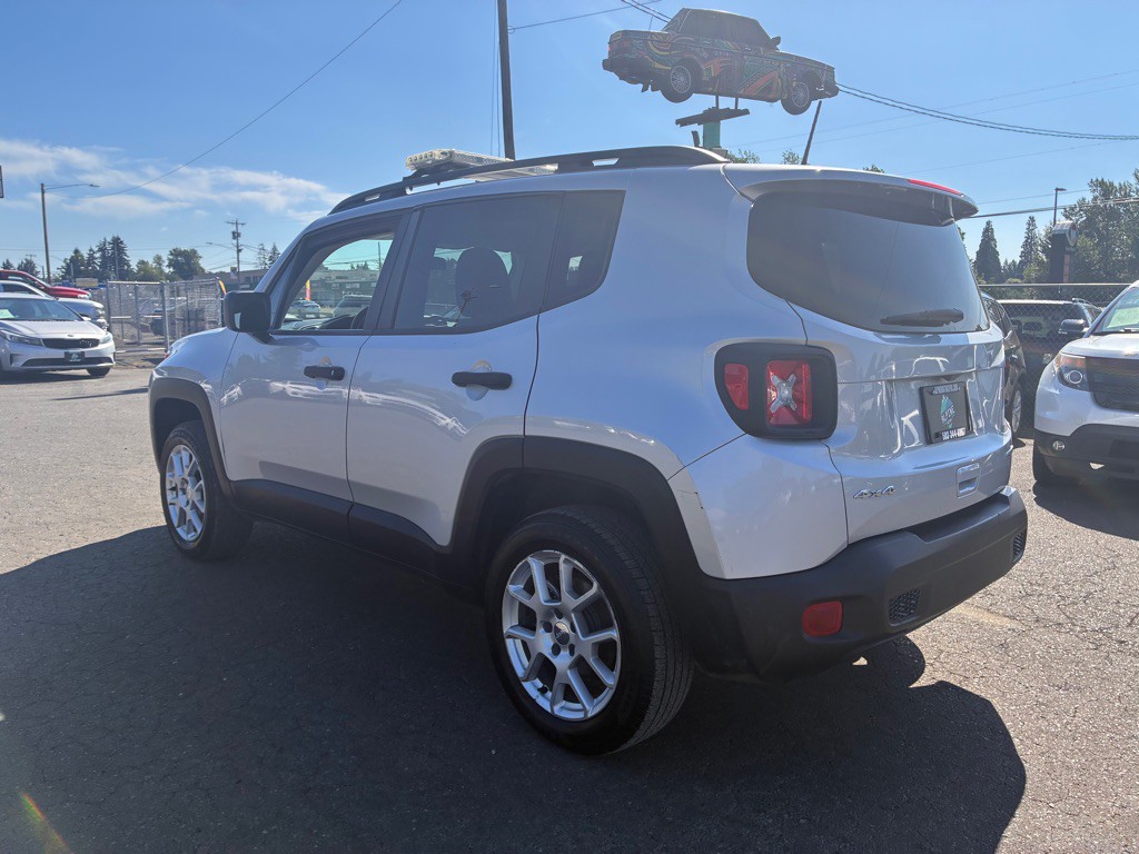 2020 Jeep Renegade Image 2