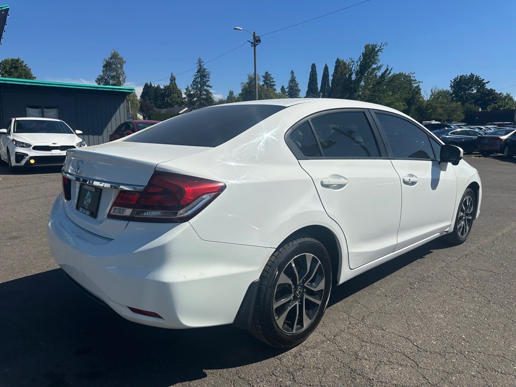 2015 Honda Civic Image 4