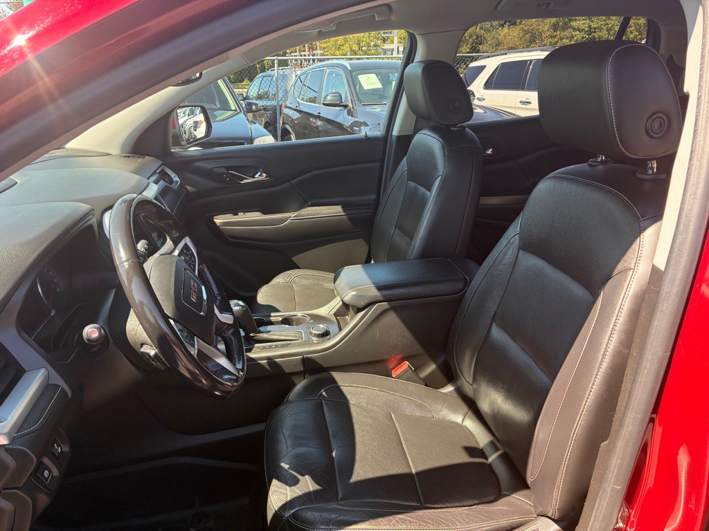 2018 GMC Acadia Image 8