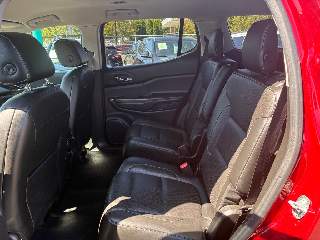 2018 GMC Acadia Image 9
