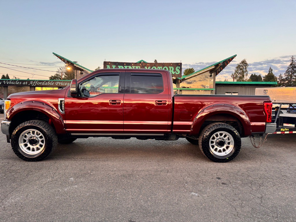 2017 Ford F-350 Image 2