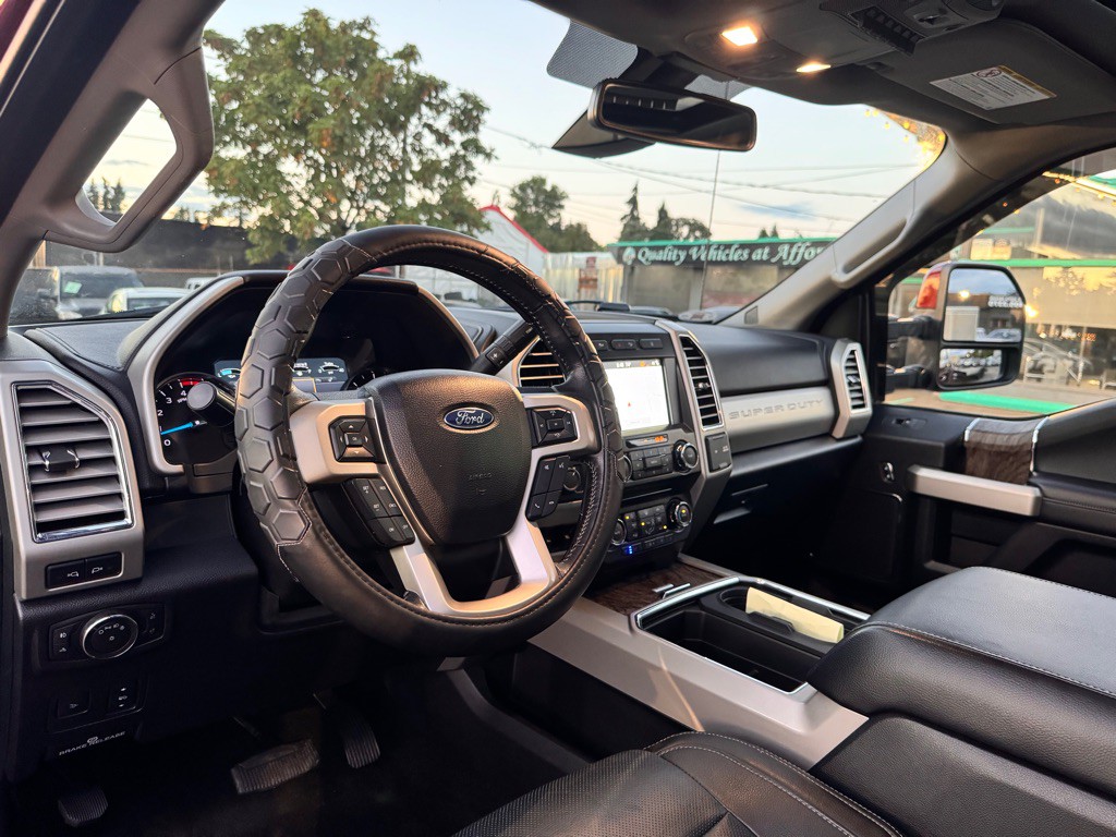 2017 Ford F-350 Image 14