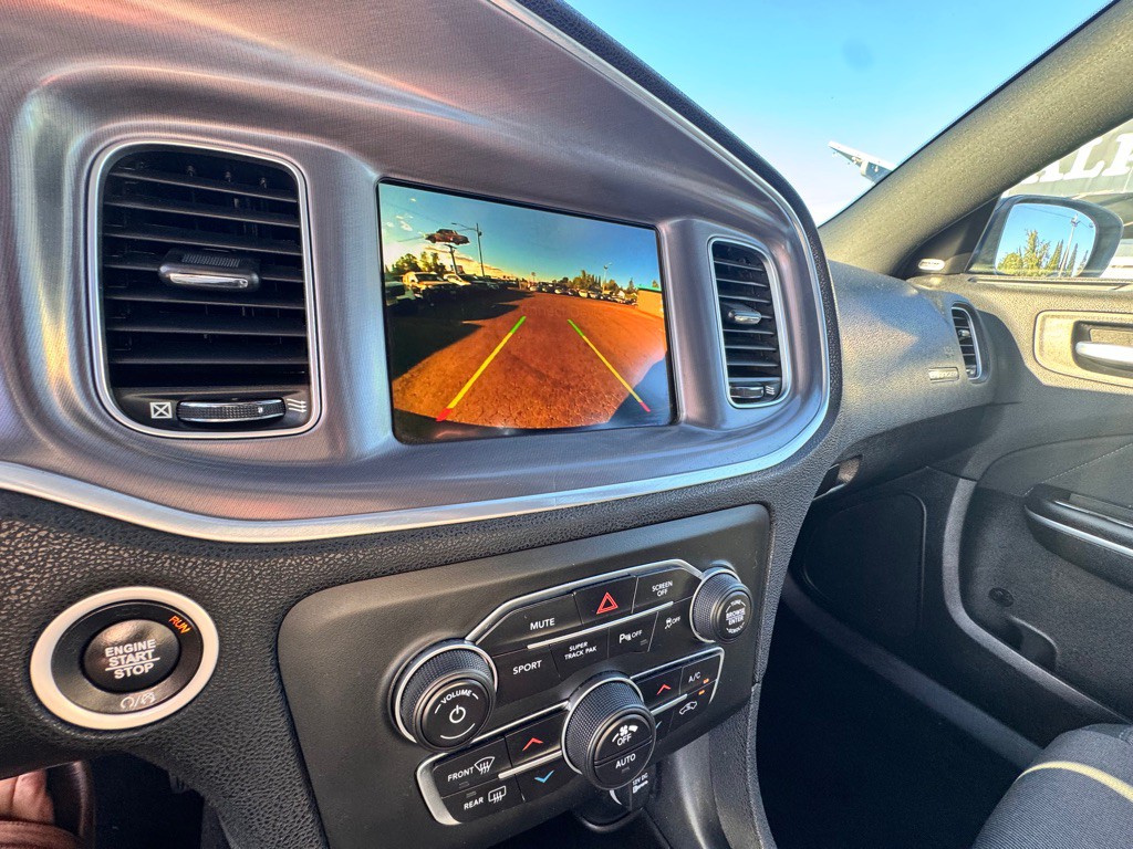 2019 Dodge Charger Image 10