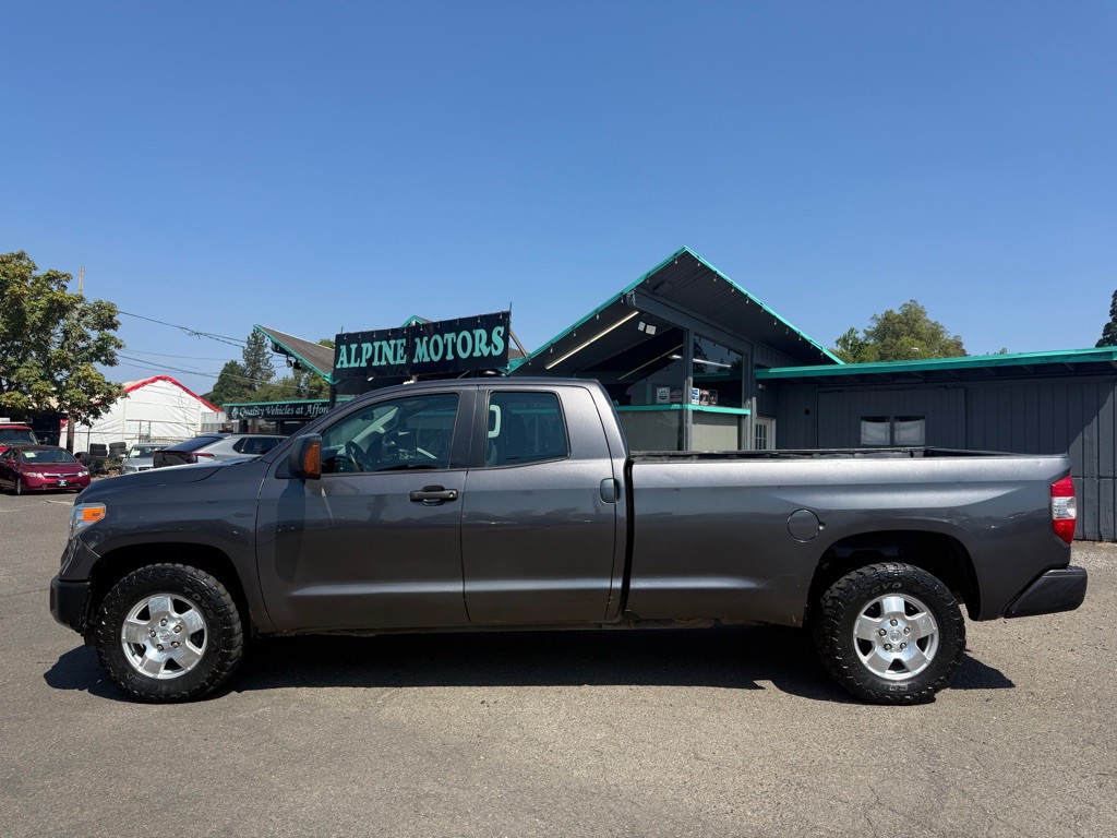 2014 Toyota Tundra Image 2