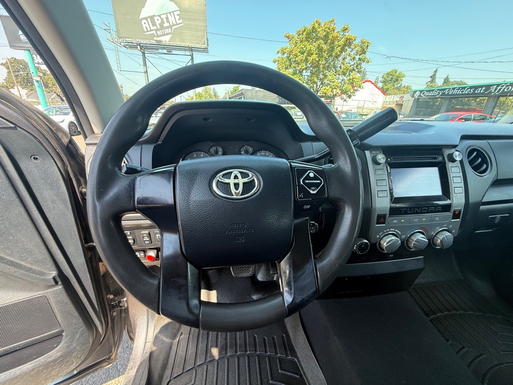 2014 Toyota Tundra Image 10