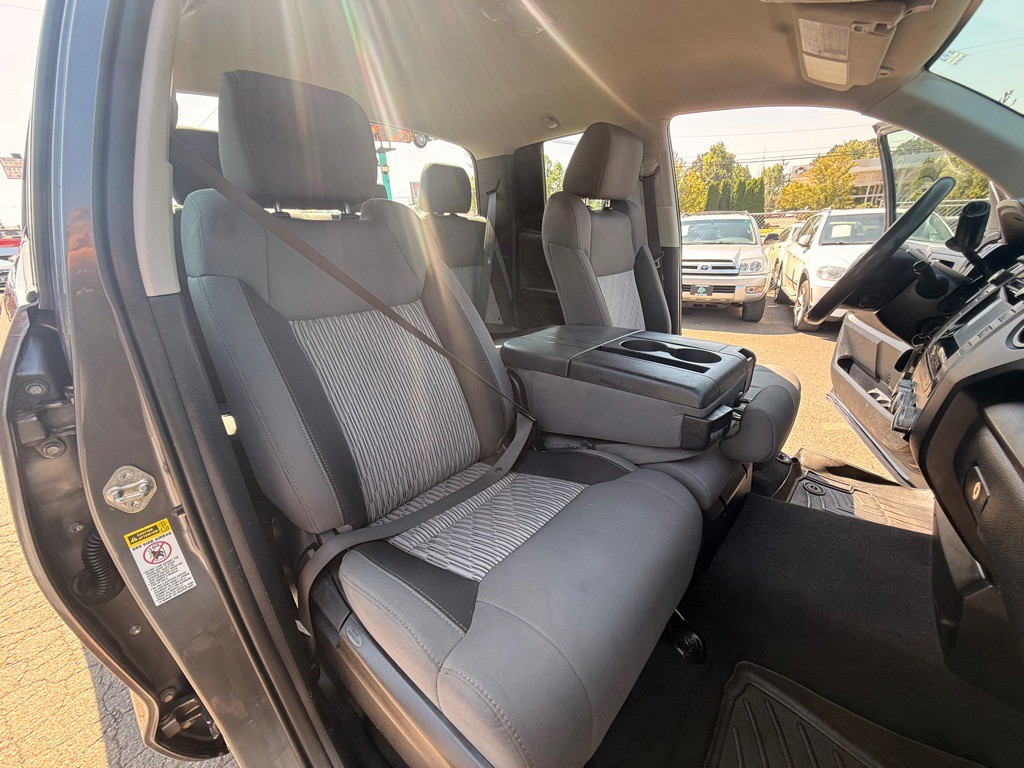 2014 Toyota Tundra Image 18