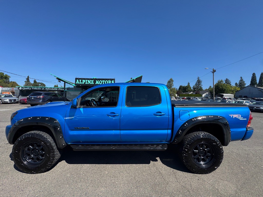 2005 Toyota Tacoma Image 2