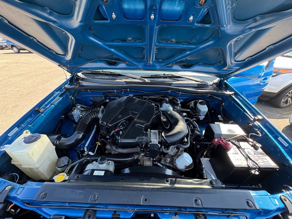 2005 Toyota Tacoma Image 13