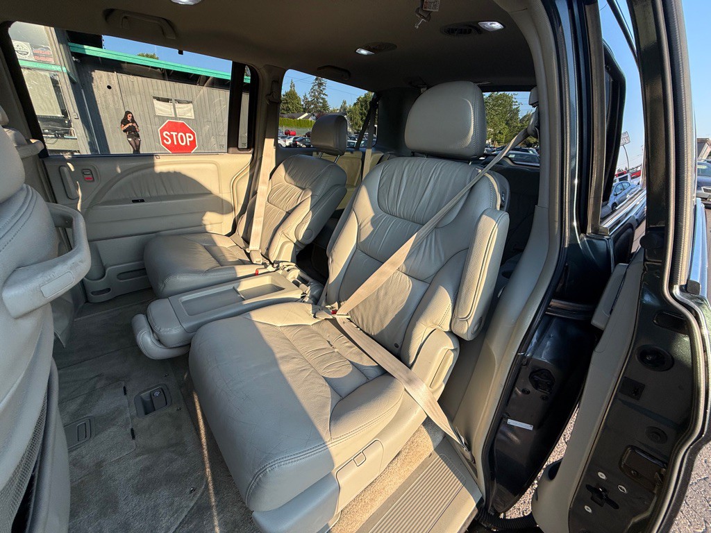 2006 Honda Odyssey Image 13