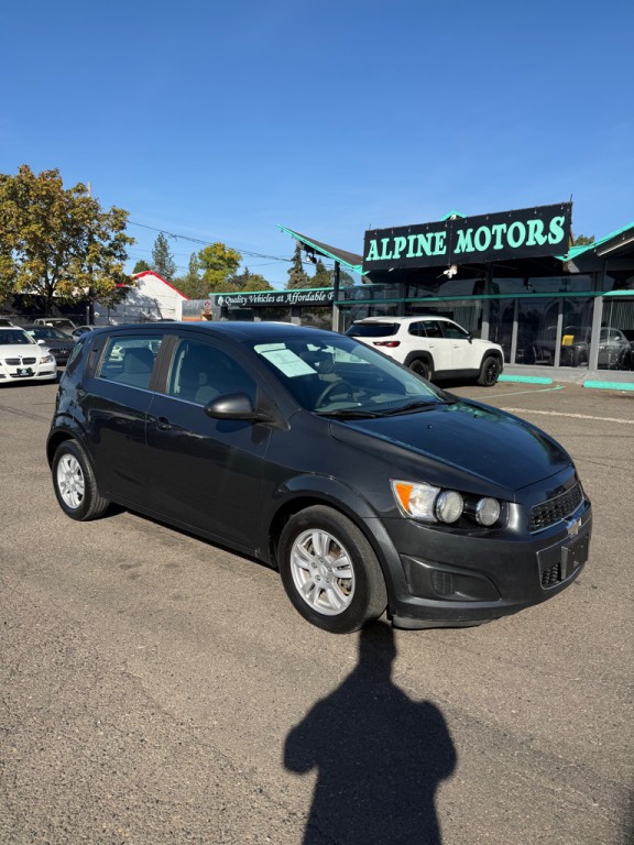 2015 Chevrolet Sonic Image 8