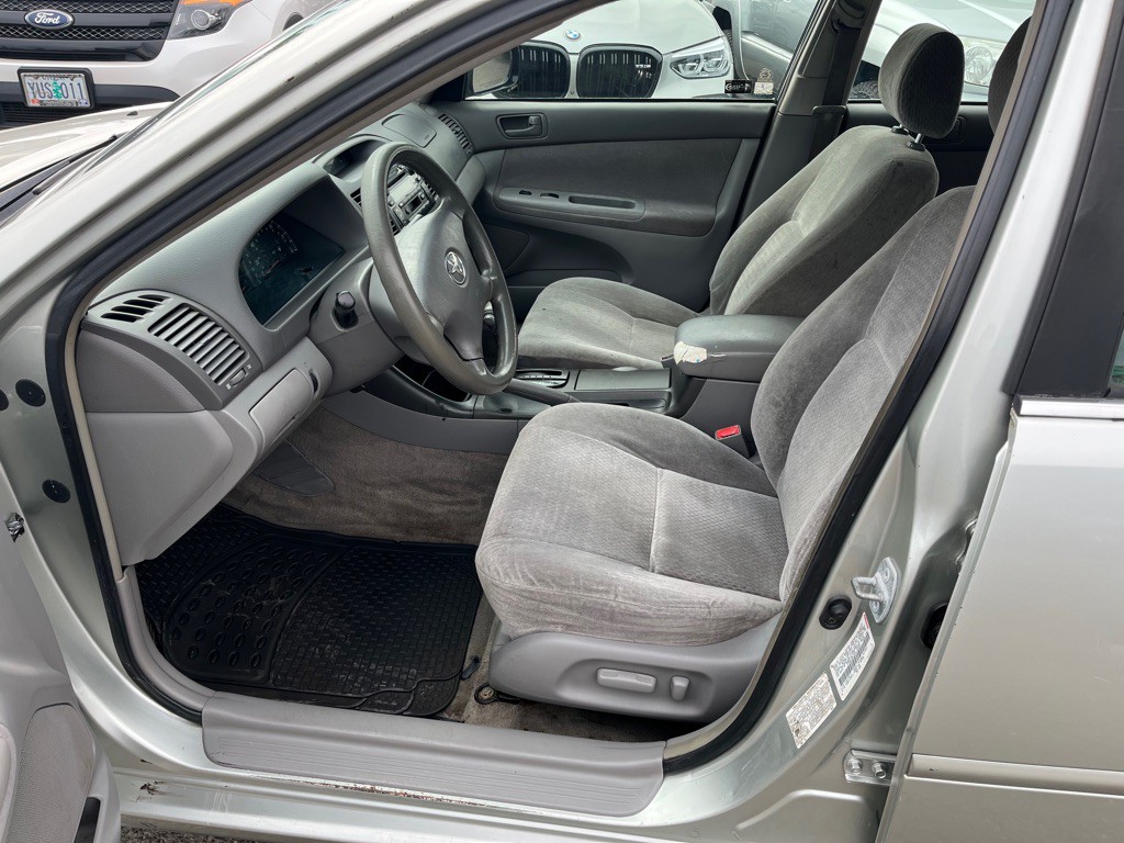 2002 Toyota Camry Image 7