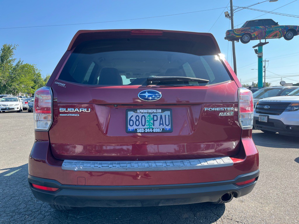 2017 Subaru Forester Image 3