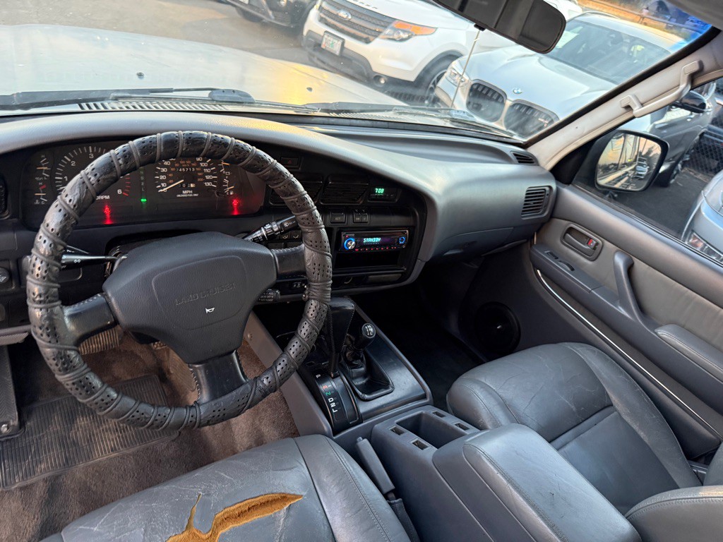 1993 Toyota Land Cruiser Image 9