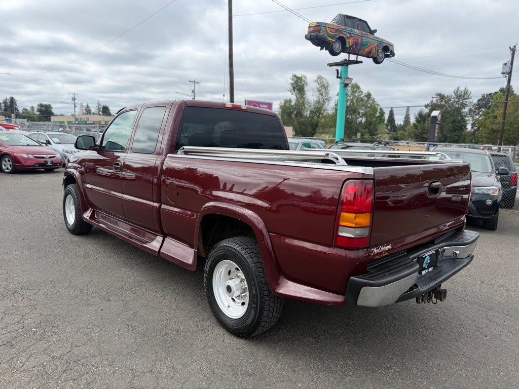 2001 GMC Sierra Image 6