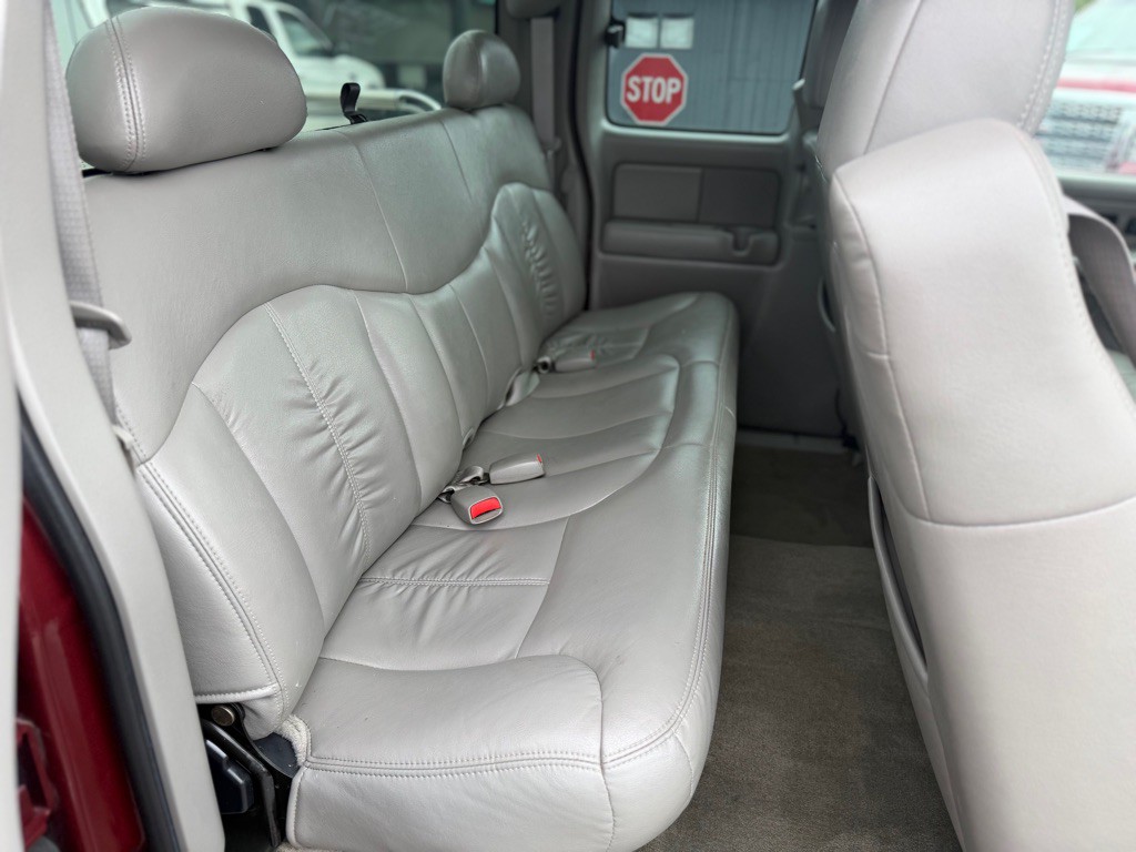 2001 GMC Sierra Image 12