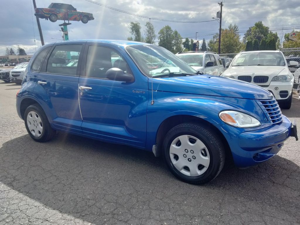 2005 Chrysler PT Cruiser Image 4