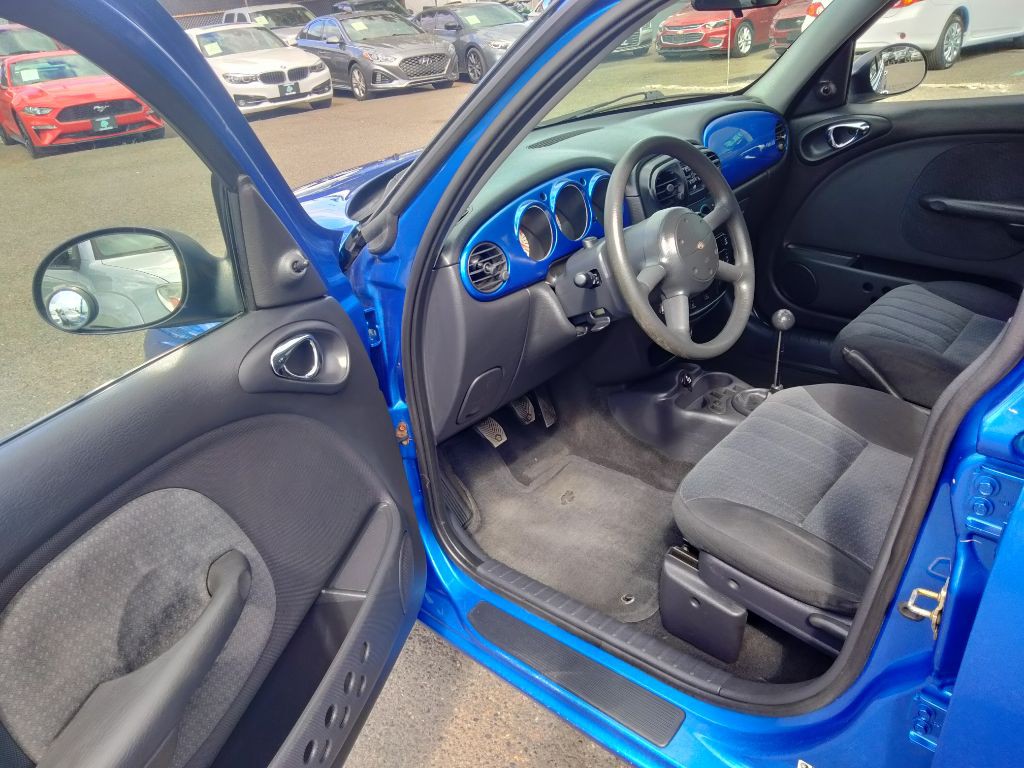 2005 Chrysler PT Cruiser Image 5