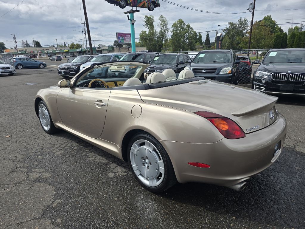 2002 Lexus SC Image 10