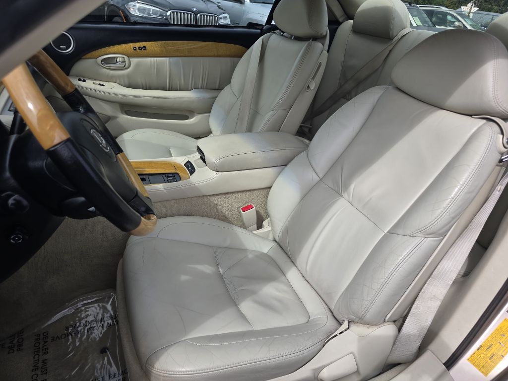 2002 Lexus SC Image 12