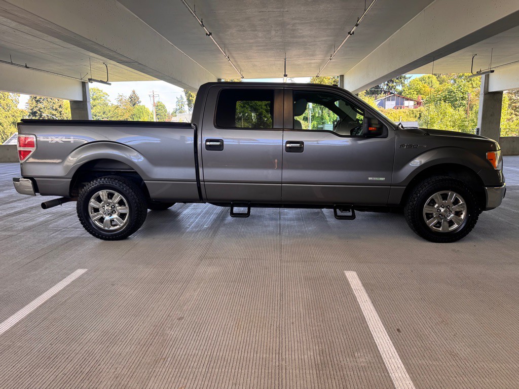 2011 Ford F-150 Image 6