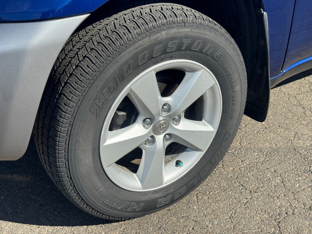 2004 Toyota Rav4 Image 7
