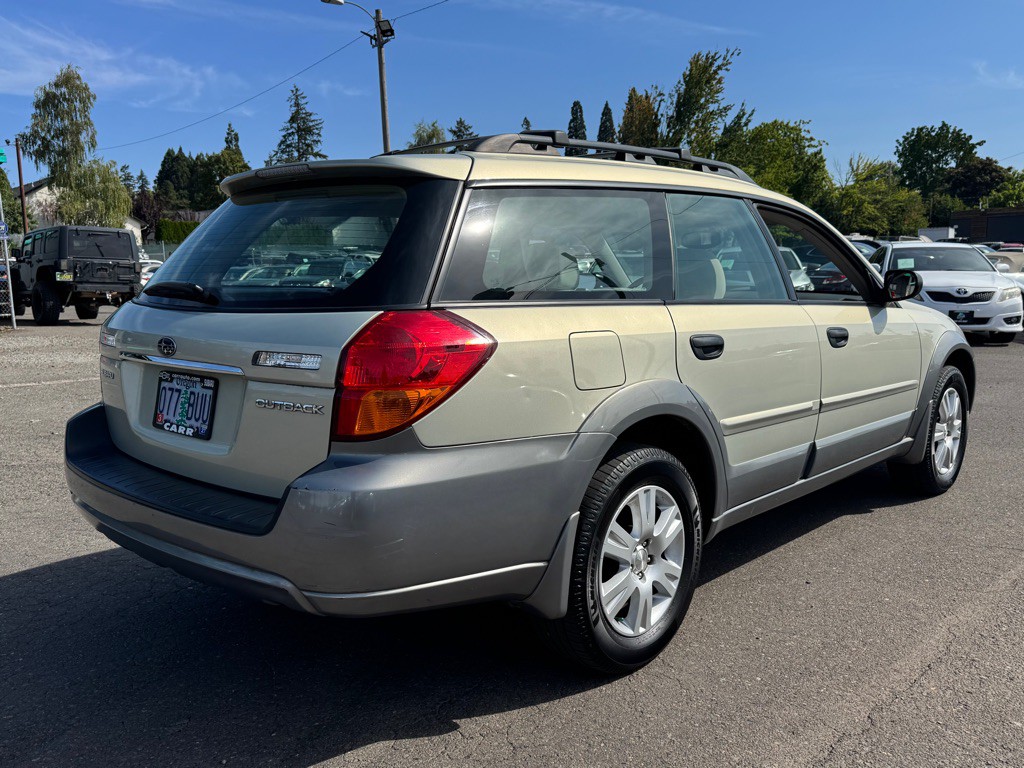 2005 Subaru Legacy Image 4