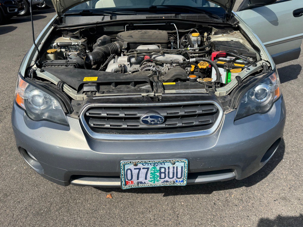 2005 Subaru Legacy Image 11