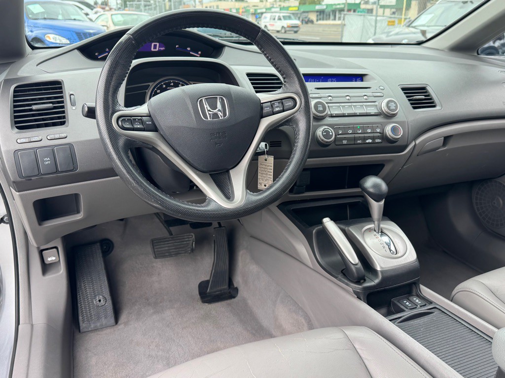 2011 Honda Civic Image 9