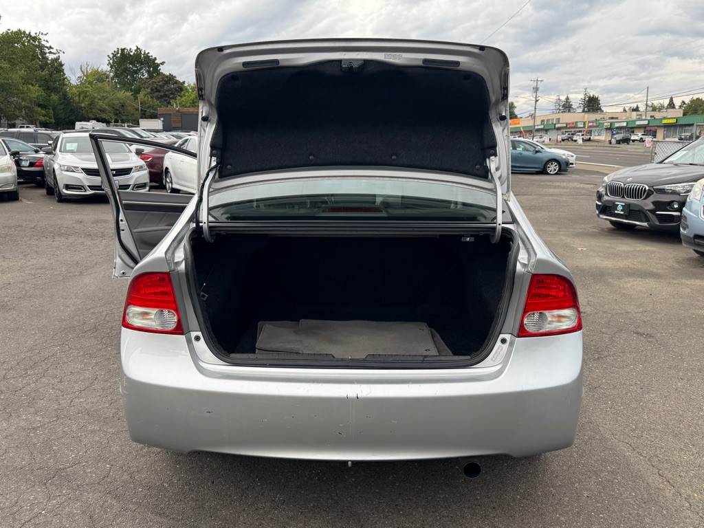 2011 Honda Civic Image 10