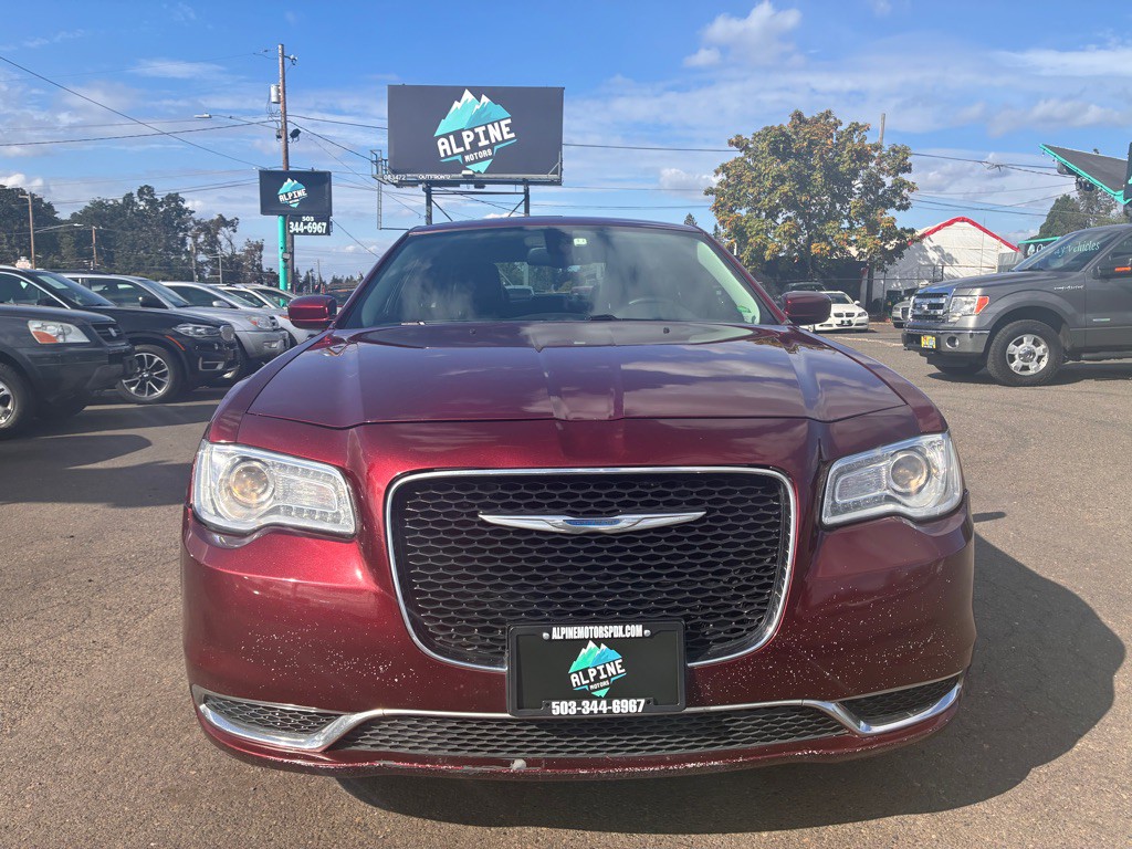 2016 Chrysler 300 Image 6