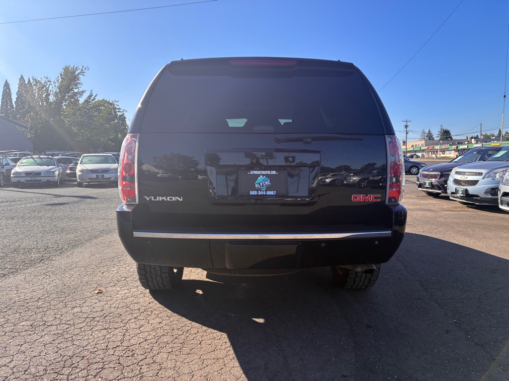 2013 GMC Yukon Image 3