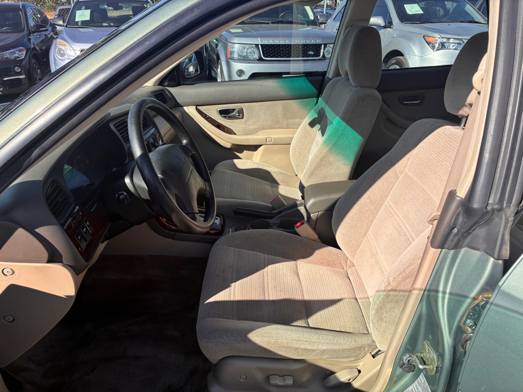 2003 Subaru Legacy Image 8