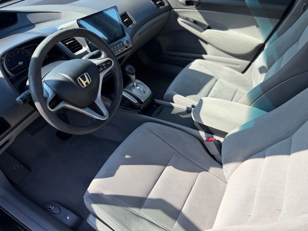 2010 Honda Civic Image 8